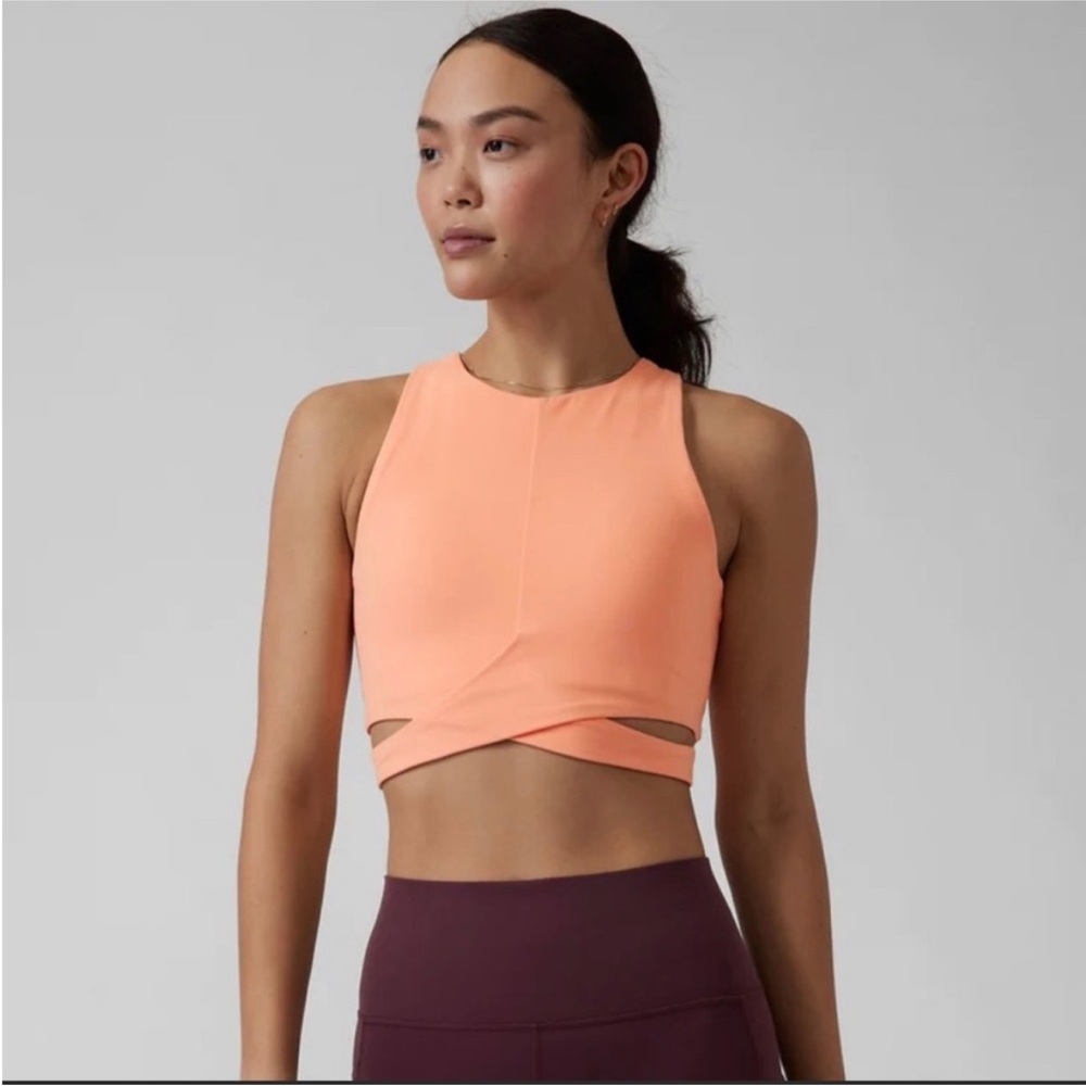 NWOT Athleta Conscious Crop